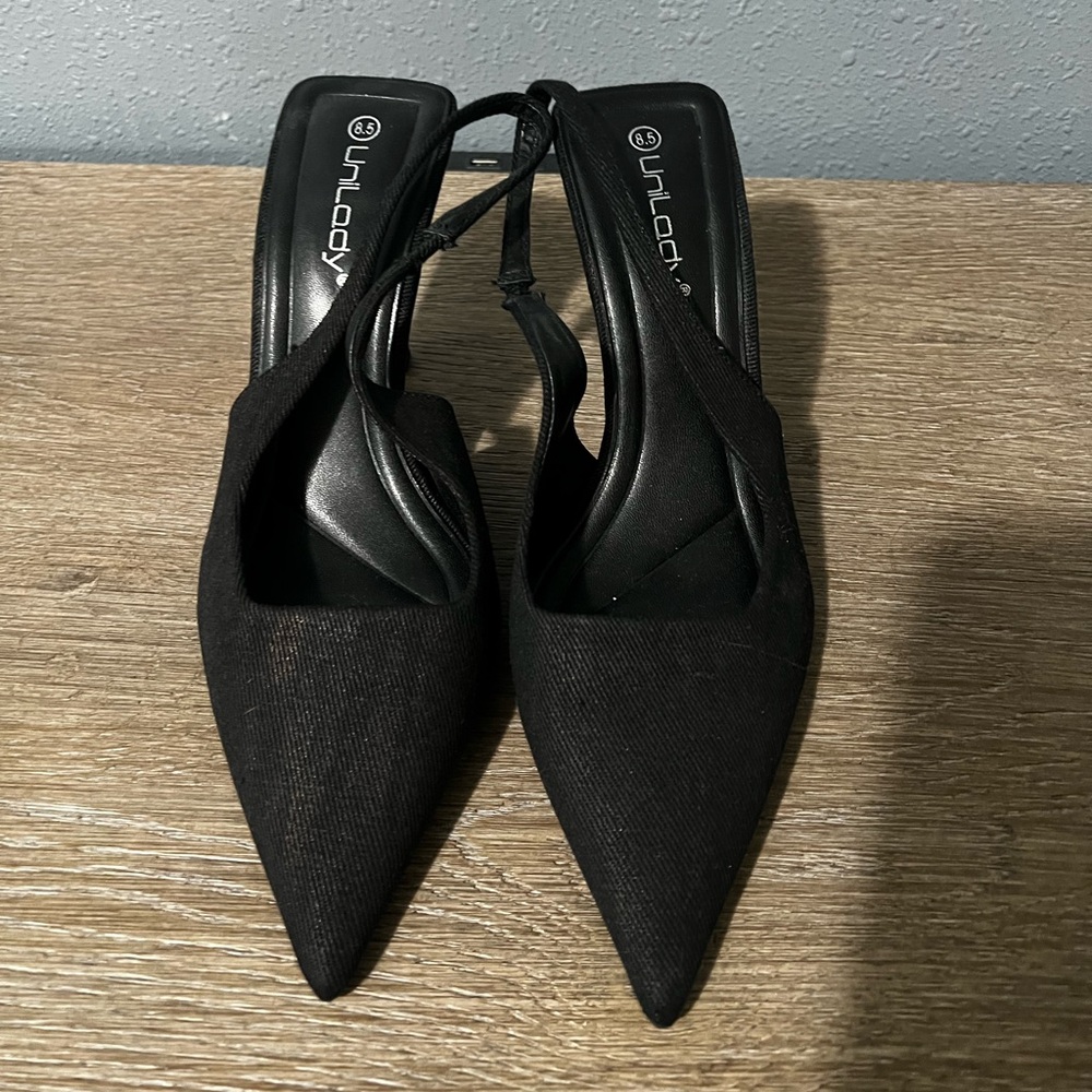 Black Pointed Toe Hell